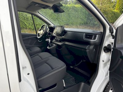 Renault Trafic L2H1 + AHK
